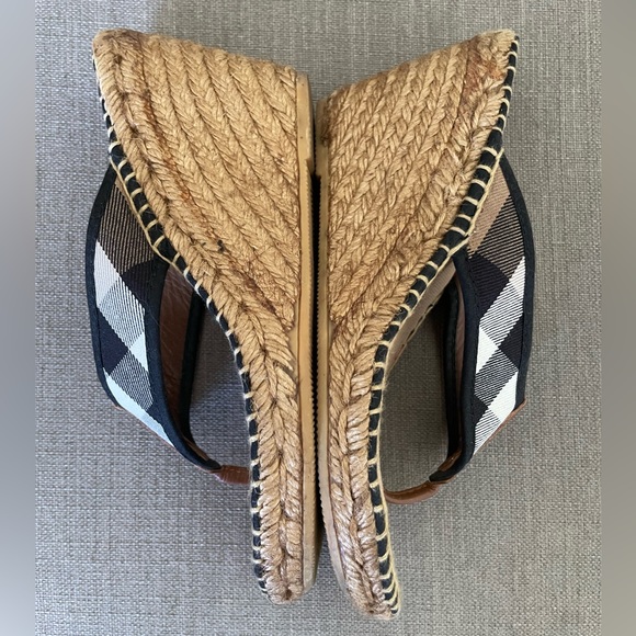 Burberry Canvas Colorblock Pattern Espadrilles - Picture 3 of 6